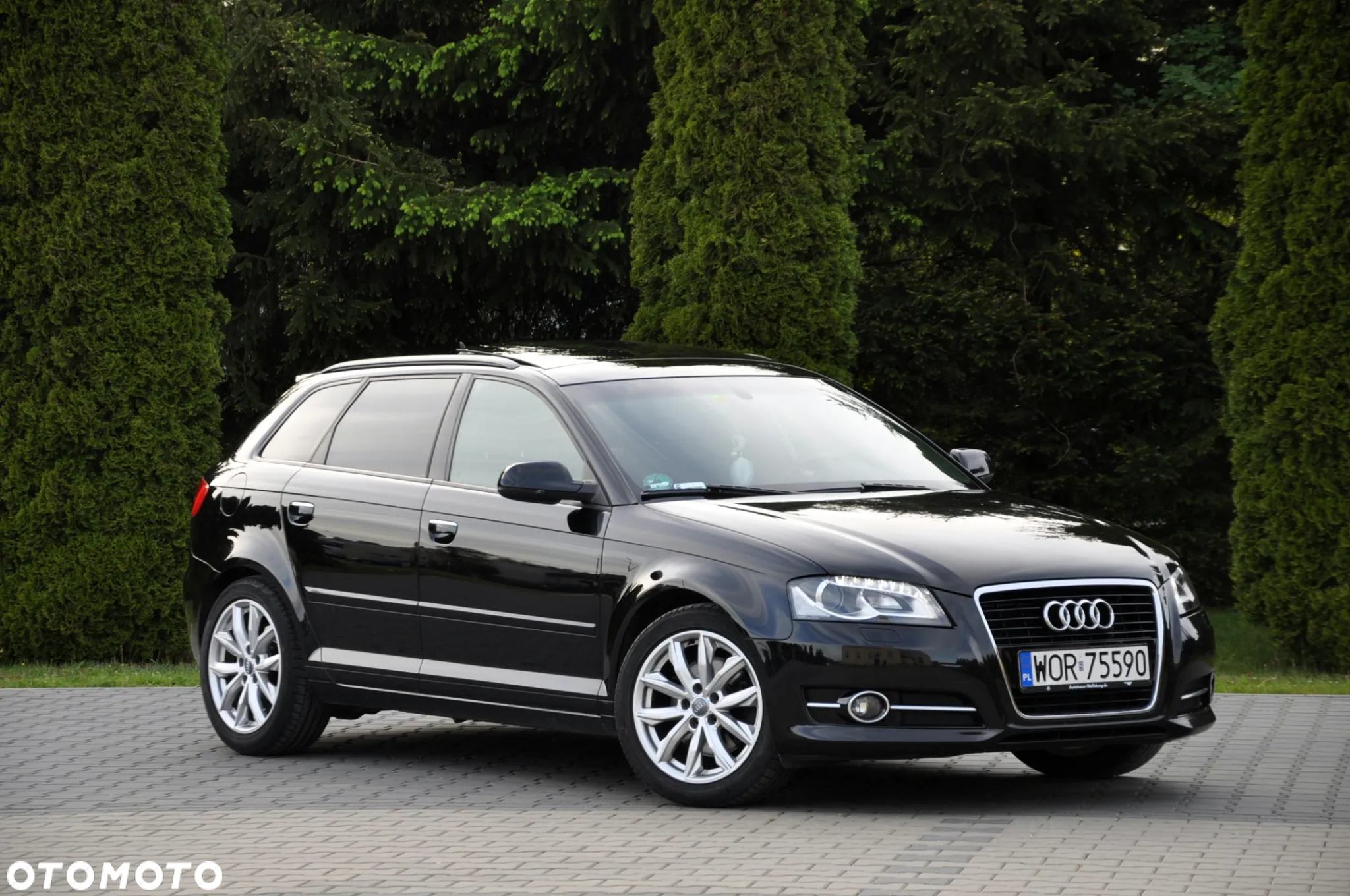 Audi A3 2.0 TDI Sportback DPF S tronic Ambiente - 2