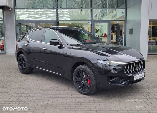 Maserati Levante S - 16