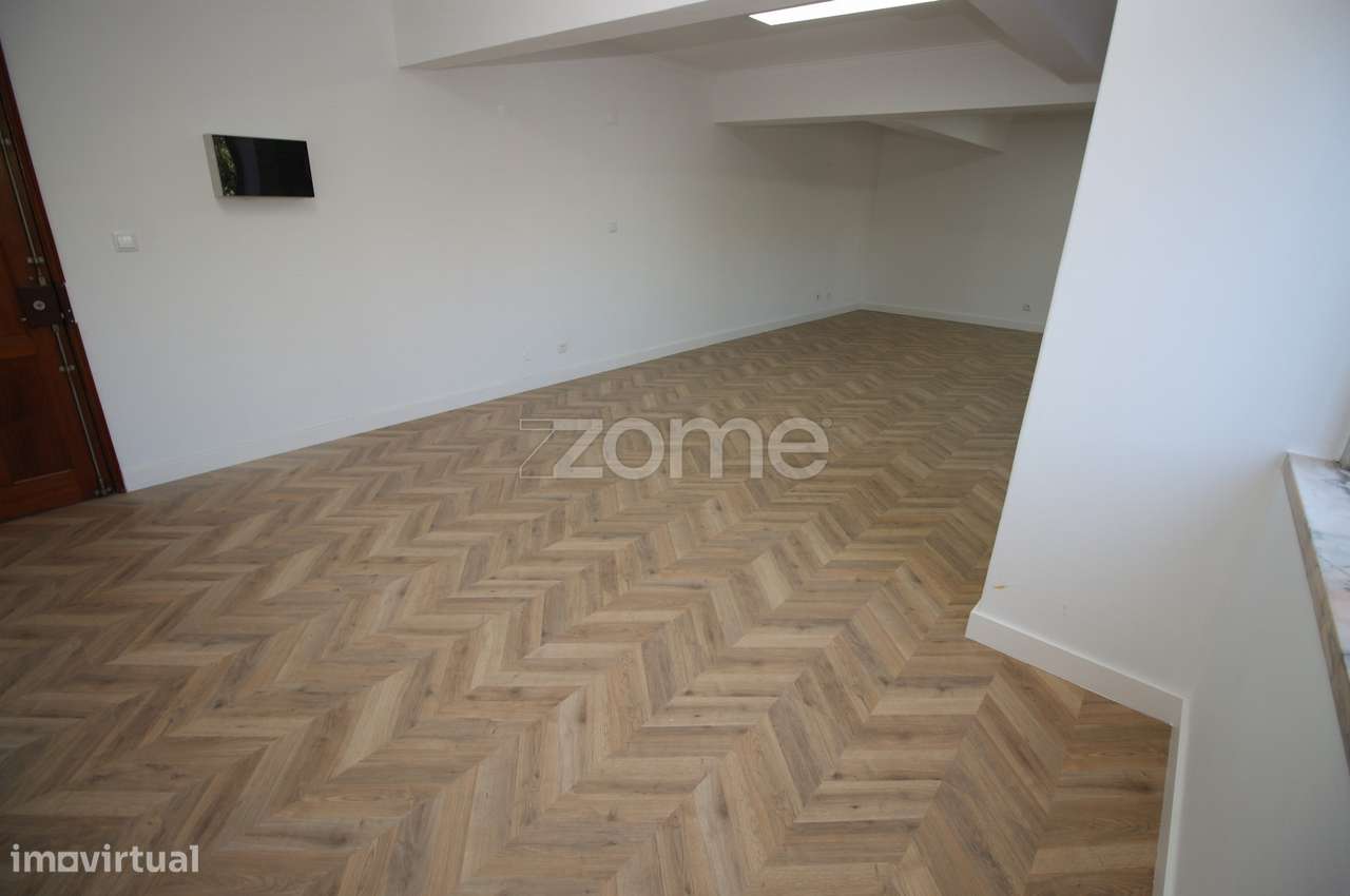 Escritório para Arrendamento no Centro de Odivelas – Pronto a Entra... - Grande imagem: 2/23