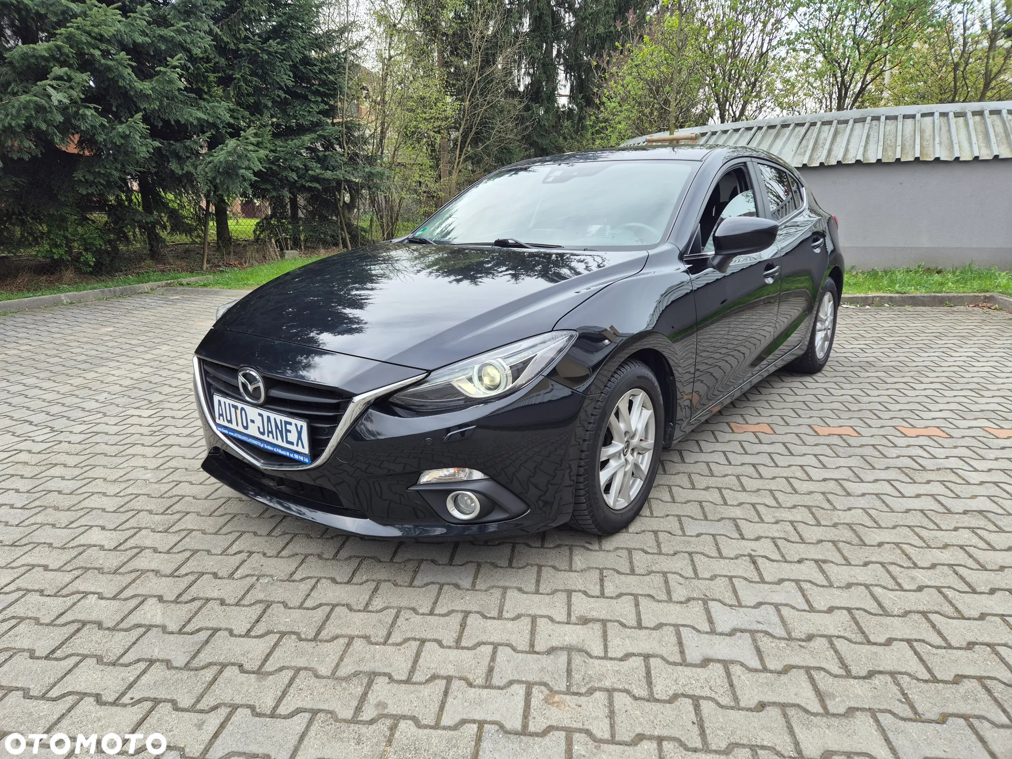 Mazda 3 SKYACTIV-G 120 Exclusive-Line - 2