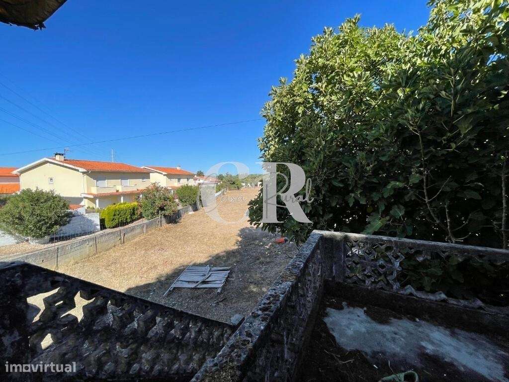 6 Prédios Urbanos e um Terreno Rústico para Renovação – Lousã-6