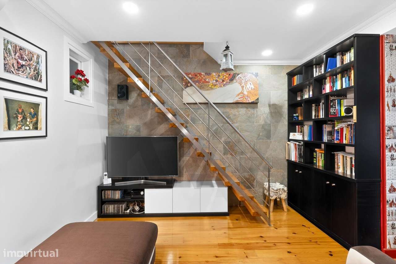 Duplex na Rua Martins Sarmento | Estado Impecável - Grande imagem: 2/24