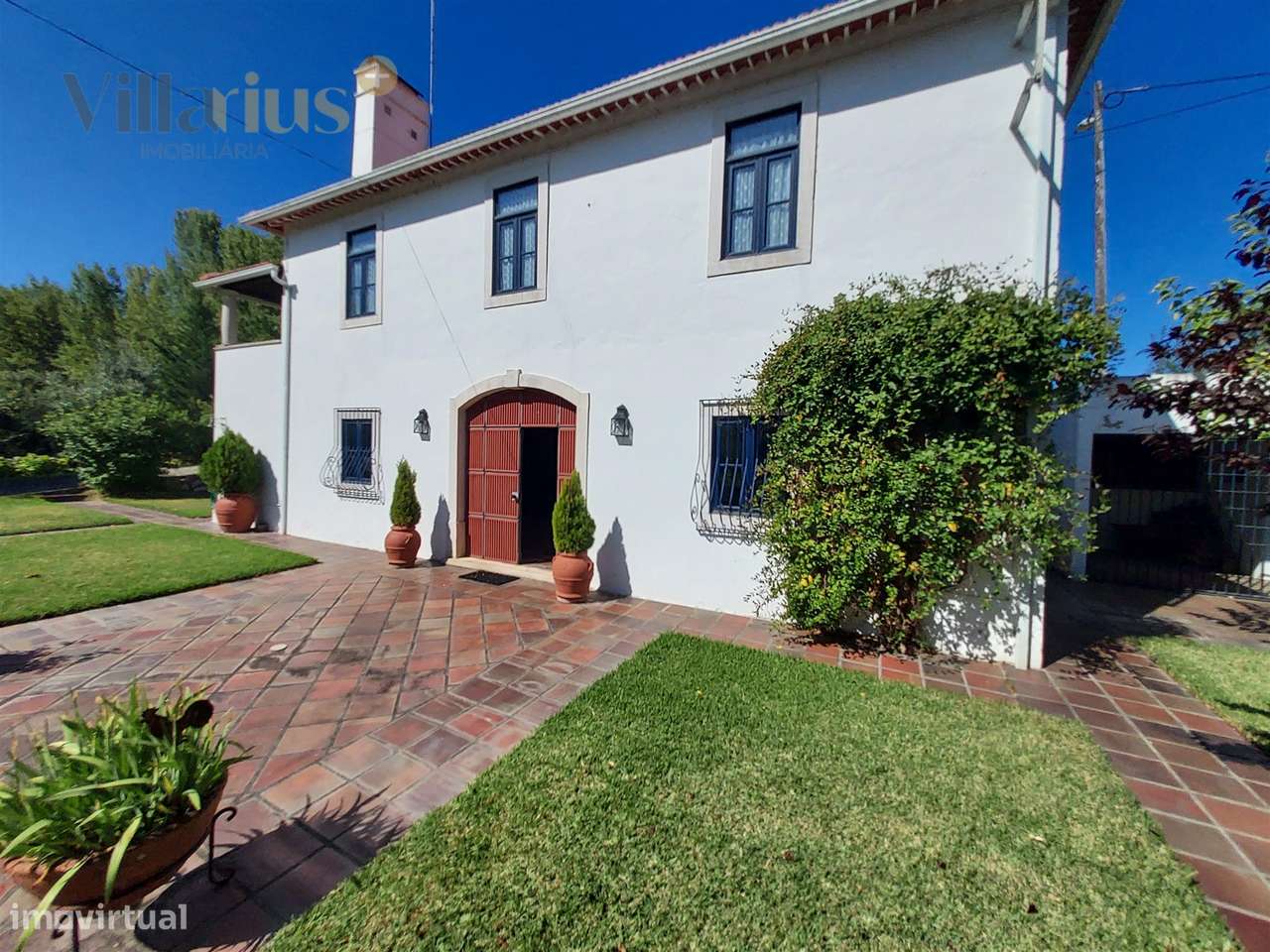 Moradia T4 senhorial c/ terreno entre Tomar e Fátima - Grande imagem: 4/60