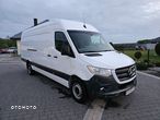 Mercedes-Benz Sprinter 319 - 19