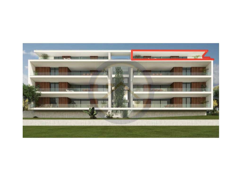 Fantástico T4 na cobertura em Caldas da Rainha-0