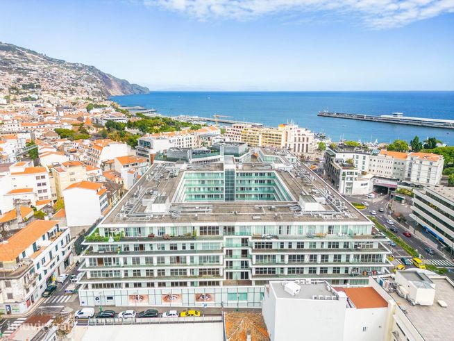 Apartamento T3 no centro da cidade do Funchal-57