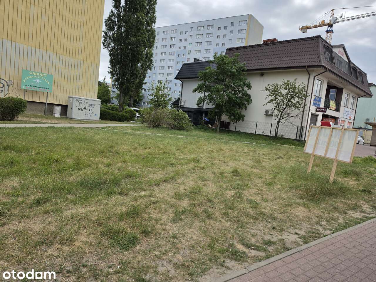 Działka koło targowiska pod wynajem w Legionowie - 600 m²