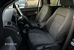 Volkswagen Touran 2.0 FSI Highline - 29