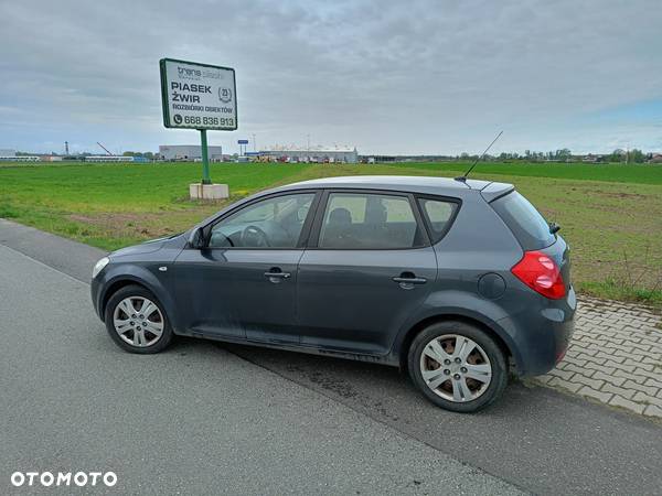 Kia Ceed Cee'd 1.6 Crdi S - 9