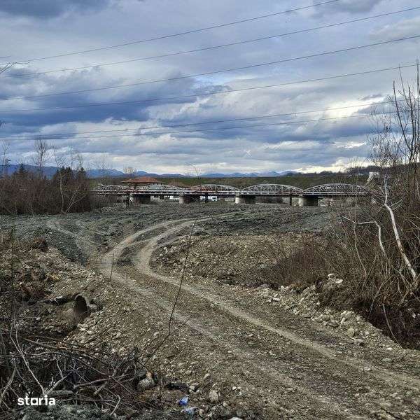 Teren de vânzare - Imagine principală: 4/5