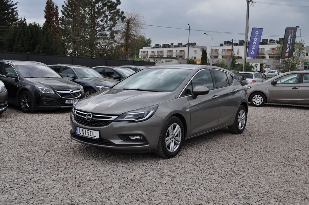 Opel Astra K 1.4 Turbo Dynamic 2017