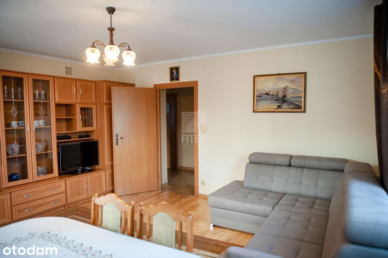 dom I Brzesko, ul. Sikorskiego I do wejścia-7