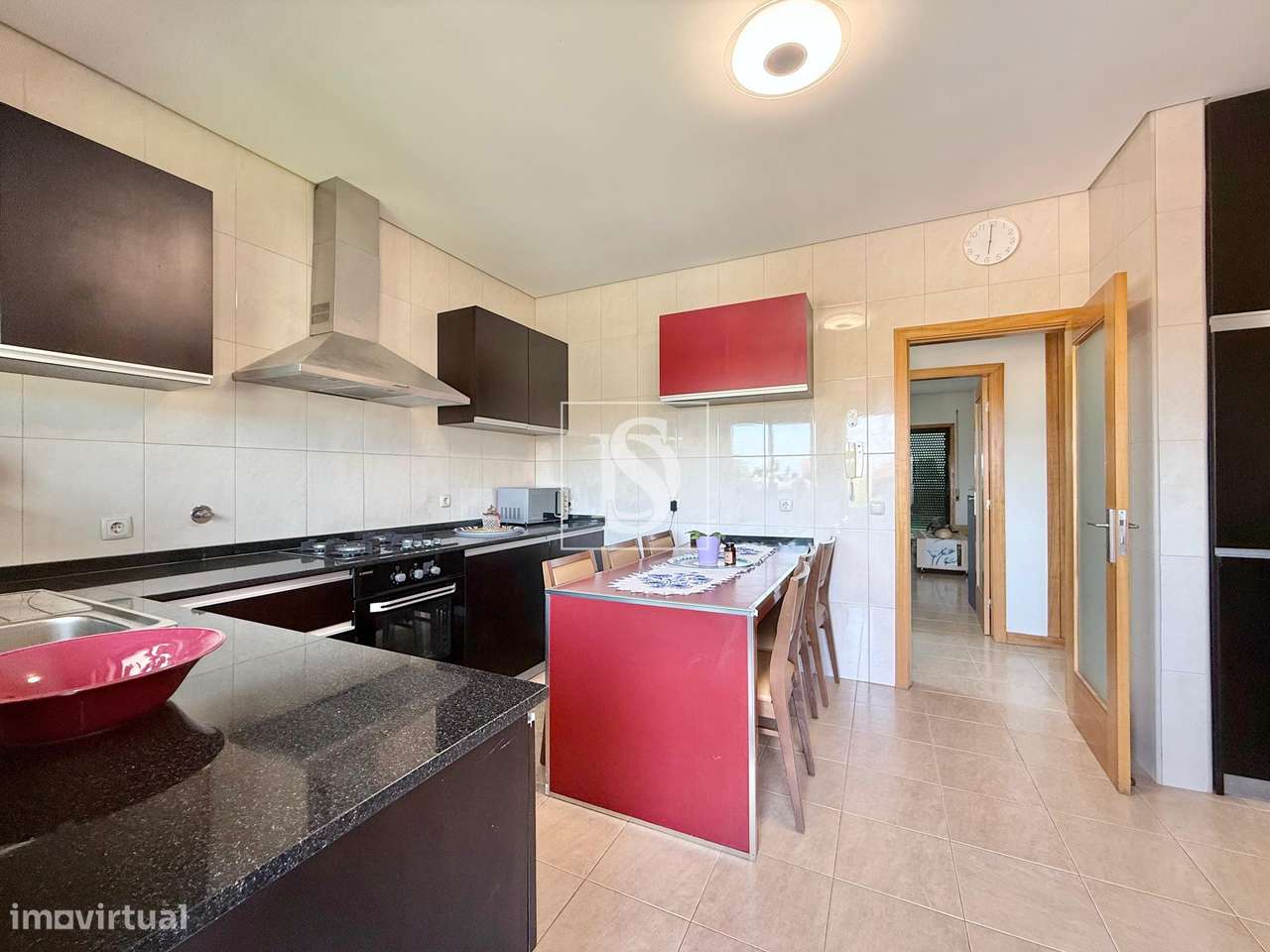 Moradia T3 + Espaço Comercial-19