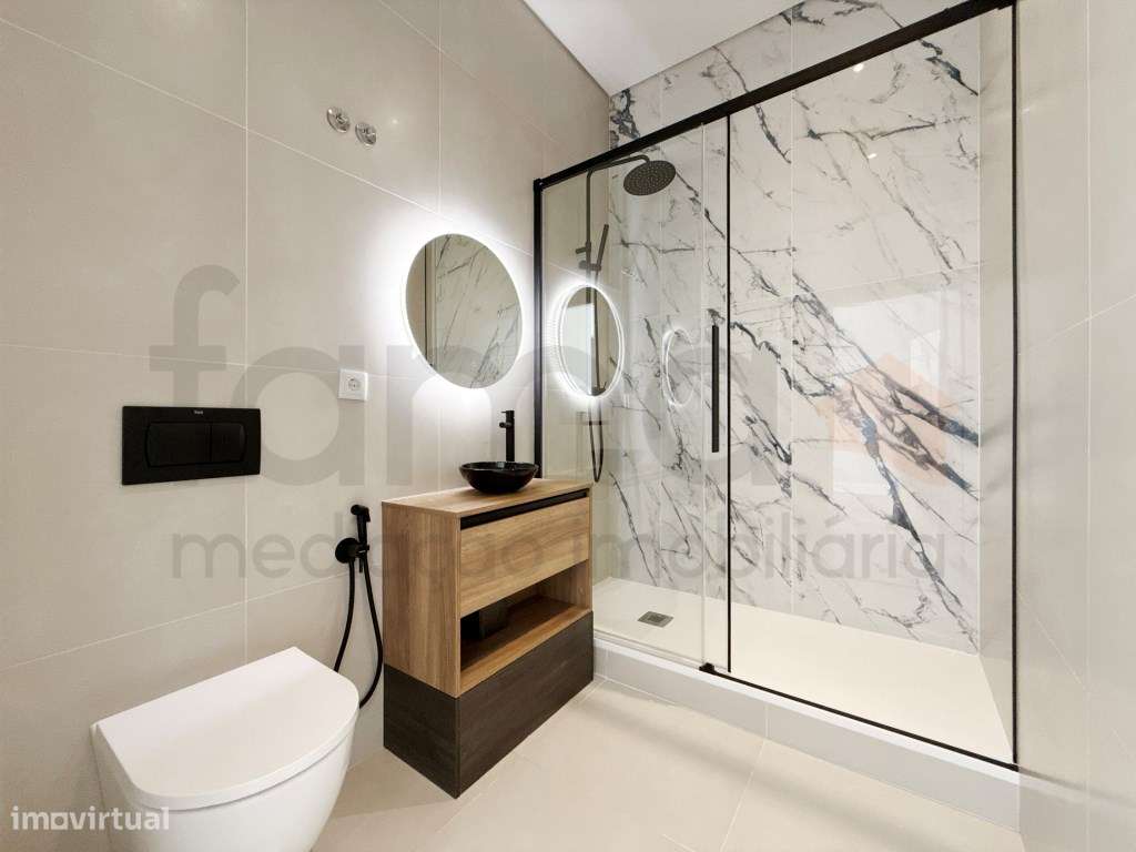 T3 Remodelado na Av. Almirante Reis-31