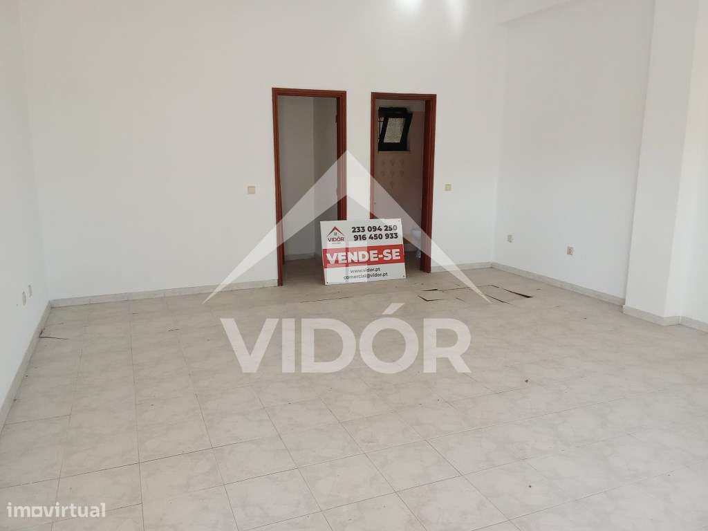 Loja no Novo Mercado Municipal da Baixa da Banheira - CT - Grande imagem: 3/6