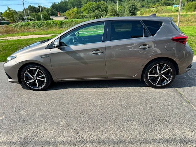 Toyota Auris II (2012-) 1.8 VVT-i Automatik Style Selection 2018