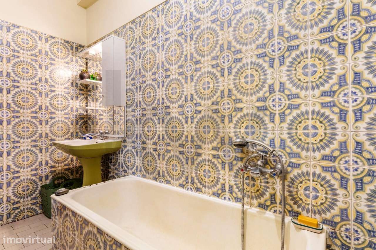 T1 para Venda em Rio de Mouro | Próximo da Estação e Serviços-14