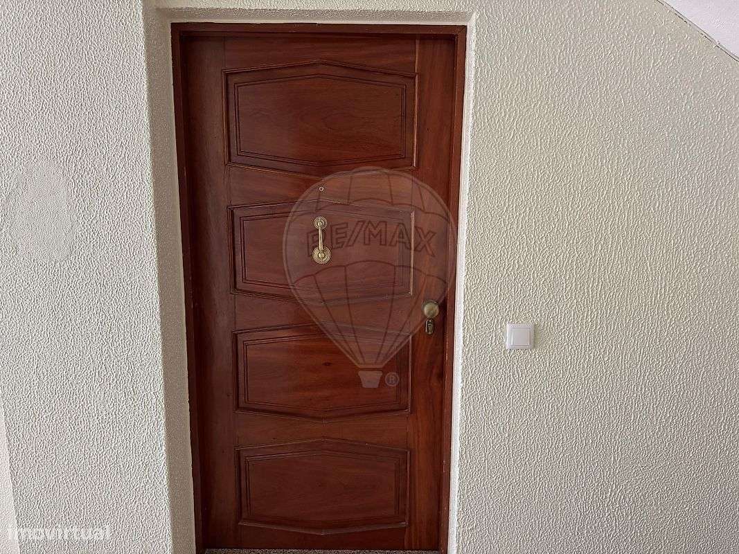 Apartamento T2 para arrendamento - Grande imagem: 4/16