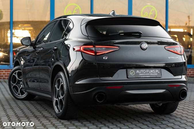 Alfa Romeo Stelvio 2.0 Turbo Sprint Q4 - 7