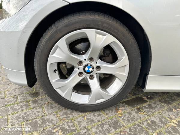 BMW 320 - 16