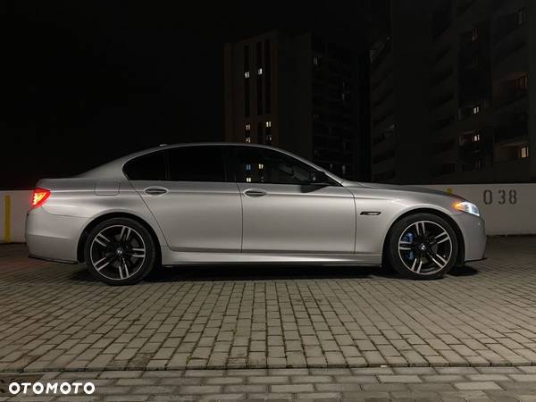 BMW Seria 5 530d xDrive - 7