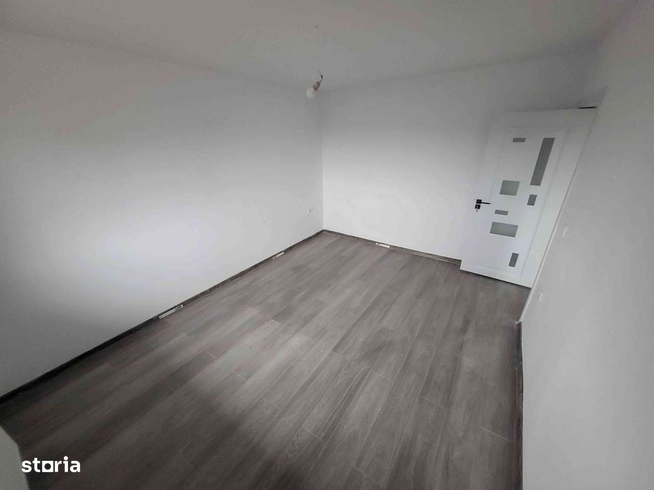 Casă 3 camere Hemeiuș-7