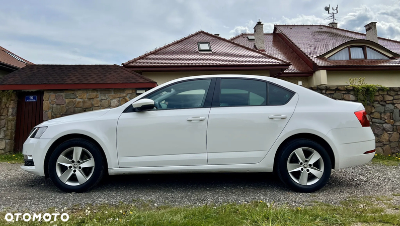 Skoda Octavia 1.4 TSI Ambition - 9