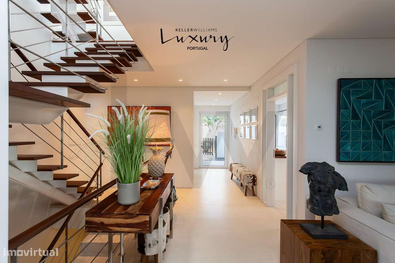 Moradia de Luxo em Condomínio Privado na Zona de Birre | Conforto, Seg - Grande imagem: 3/60