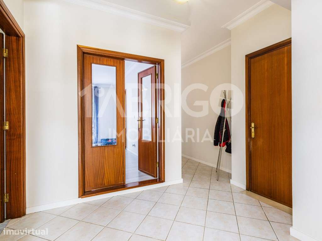 Moradia T3 Remodelada, Embra, Marinha Grande-12