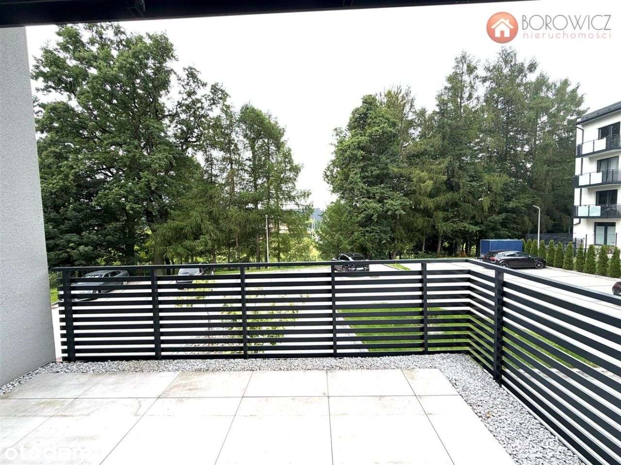 Kawalerka z dużym tarasem, komórką i m. parking-6