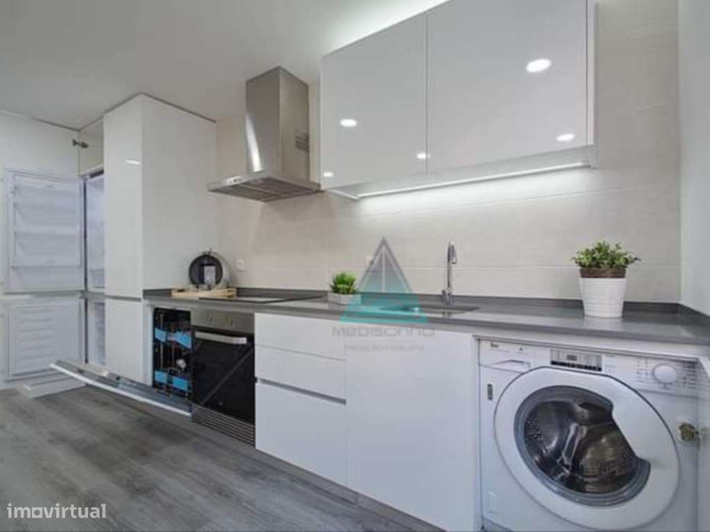 NOVIDADE * * T3 Cova da Piedade / Almada * * REMODELADO - Grande imagem: 2/7