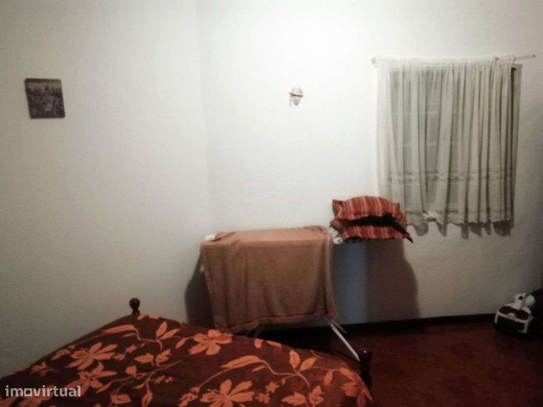 Moradia T2 para venda-9