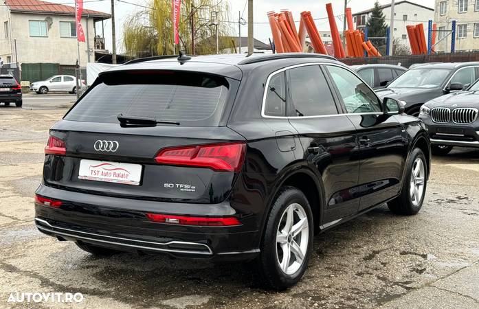 Audi Q5 50 TFSI e quattro S tronic sport - 8