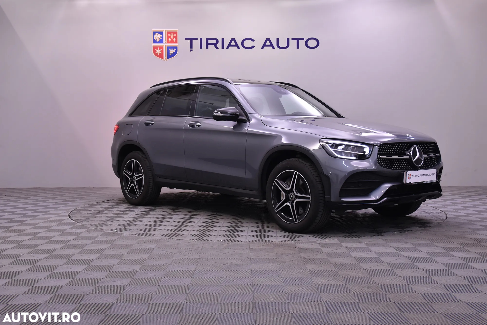 Mercedes-Benz GLC 300 de 4Matic 9G-TRONIC AMG Line - 7