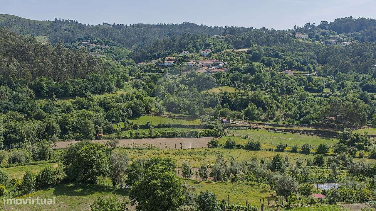 Moradia T4 para venda-15