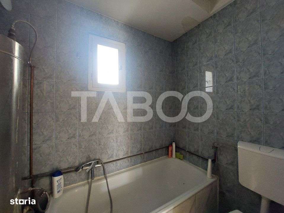 Casa individuala de vanzare cu teren de 1108 mp in Sacel Sibiu-11