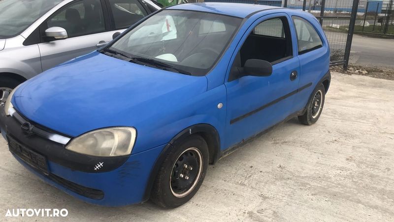 Dezmembrez Opel Corsa C 1.0 2002 Z10XE - 1