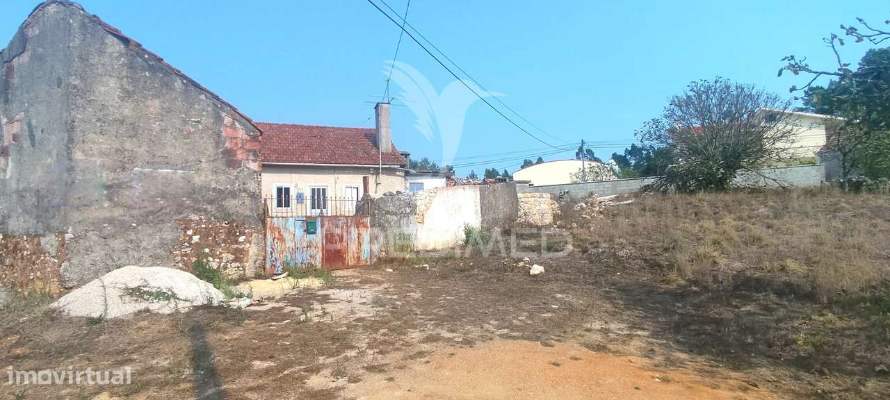 Moradia para restauro - Grande imagem: 4/21