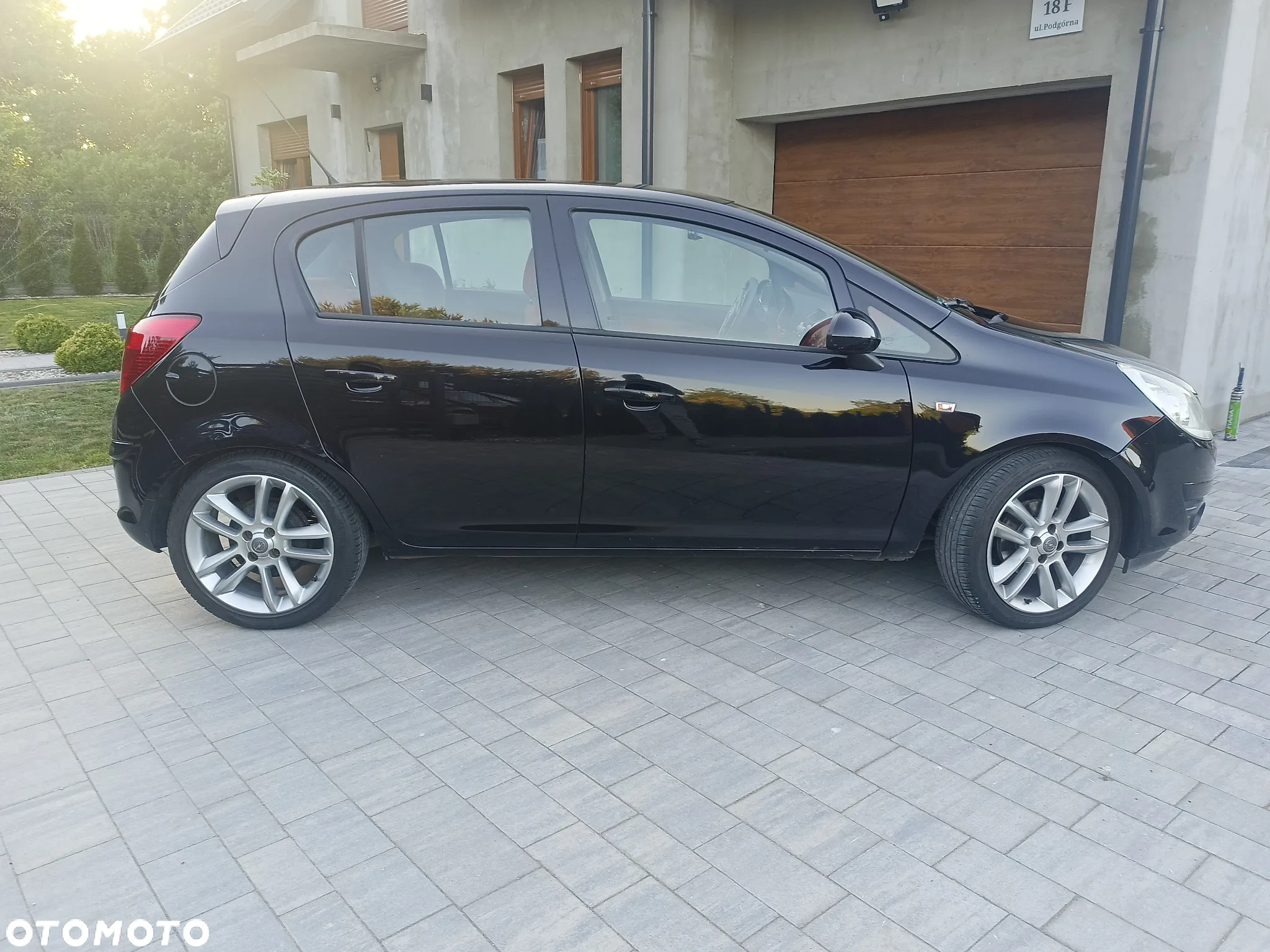 Opel Corsa 1.4 16V Cosmo - 16