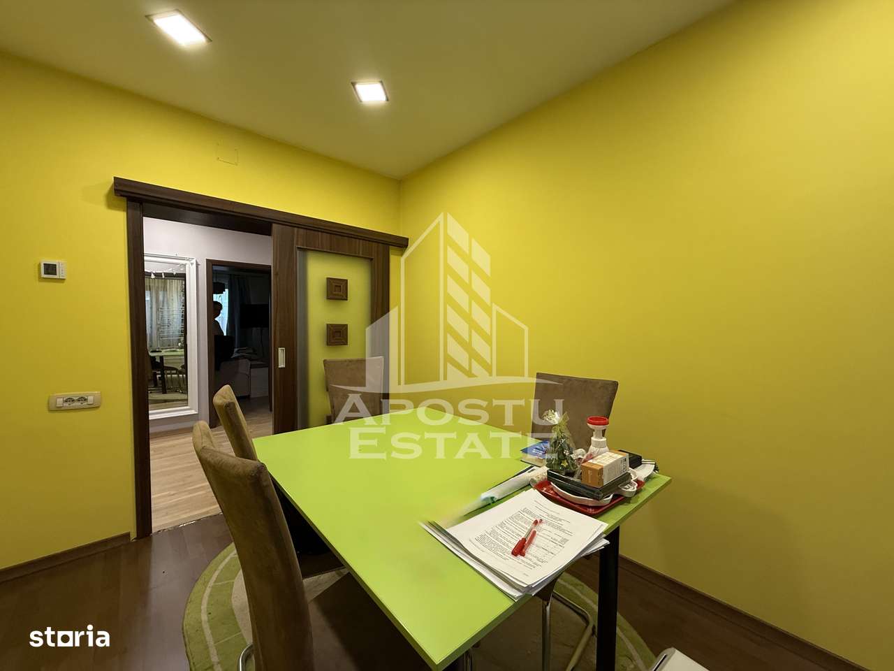Apartament 3 camere la casa si anexa locuibila, zona Lunei - Imagine principală: 4/15