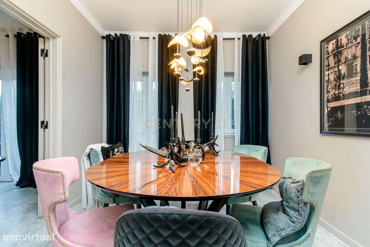 Apartamento de Excelência com Vista Parque – Localização Premium no Ce-10