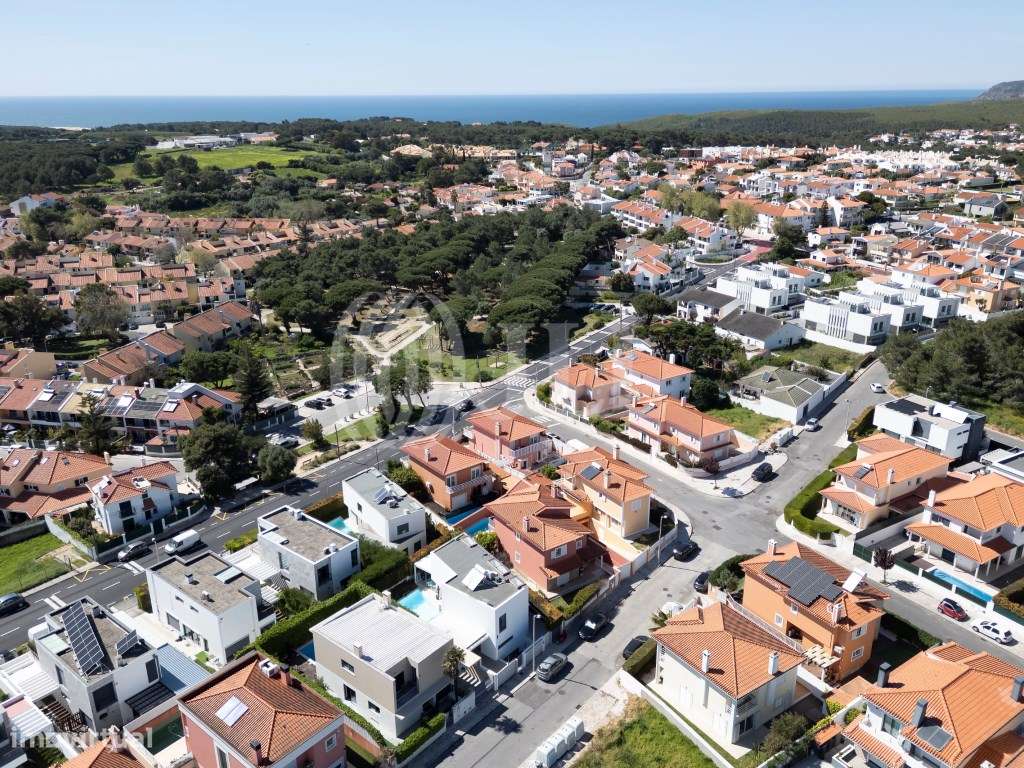 Moradia T4 com piscina, na Aldeia de Juzo, Cascais-17