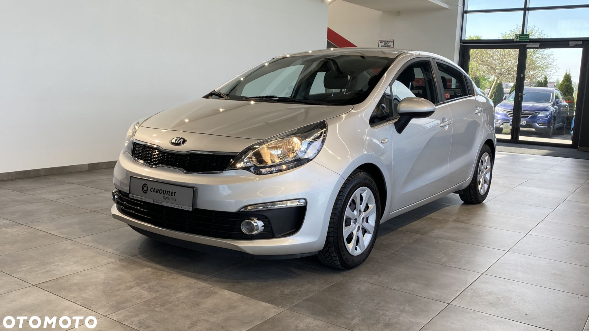 Kia Rio - 5