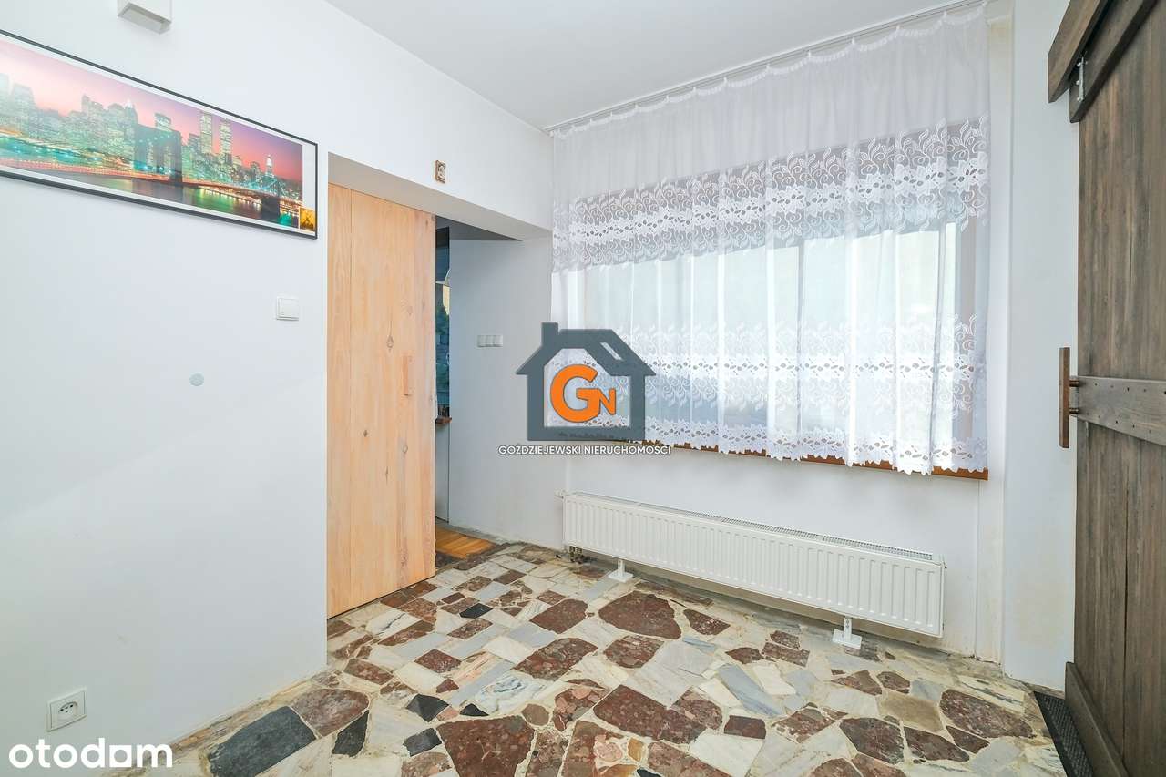 Sprzedam dom z budynkiem pod działalność usługową-15