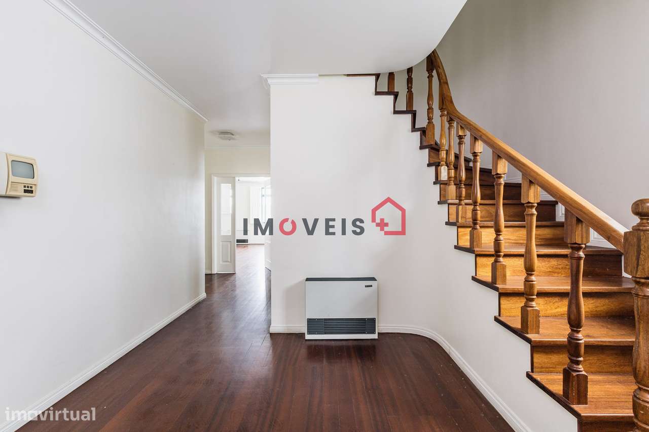 Deslumbrante apartamento T5 duplex, no centro de Leiria - Grande imagem: 3/35