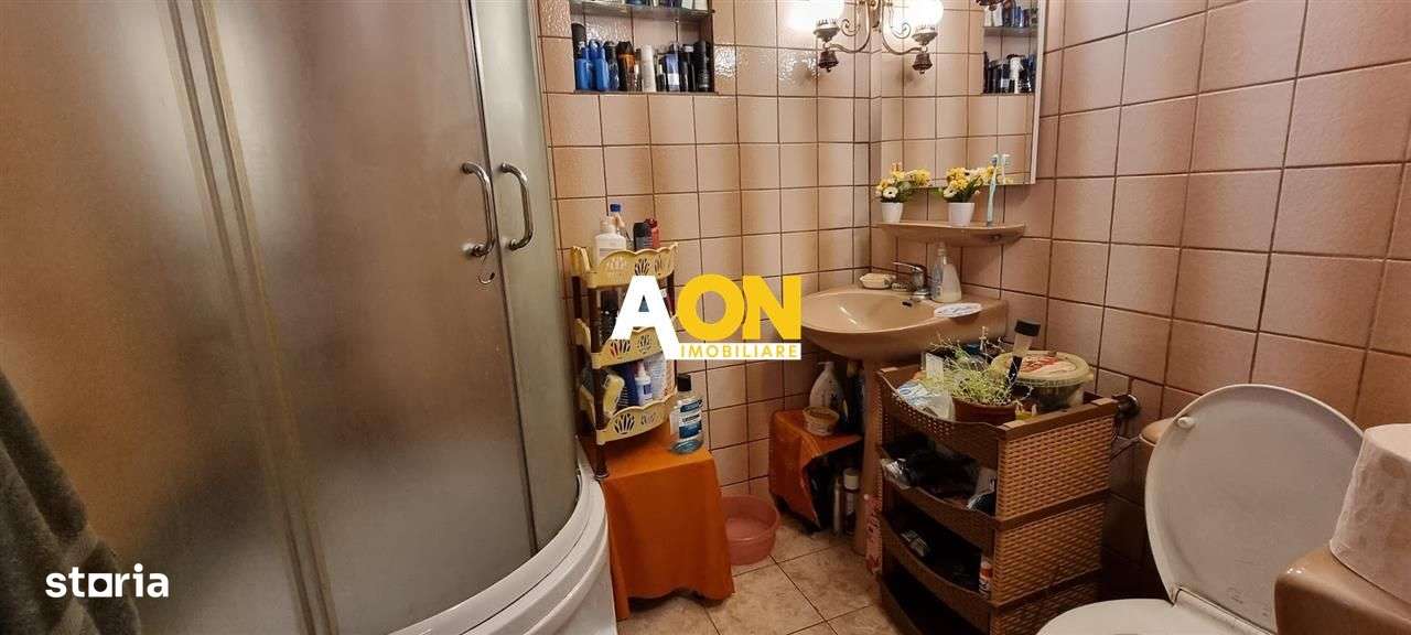 Vila de Vanzare Zona Centru - Imagine principală: 4/12