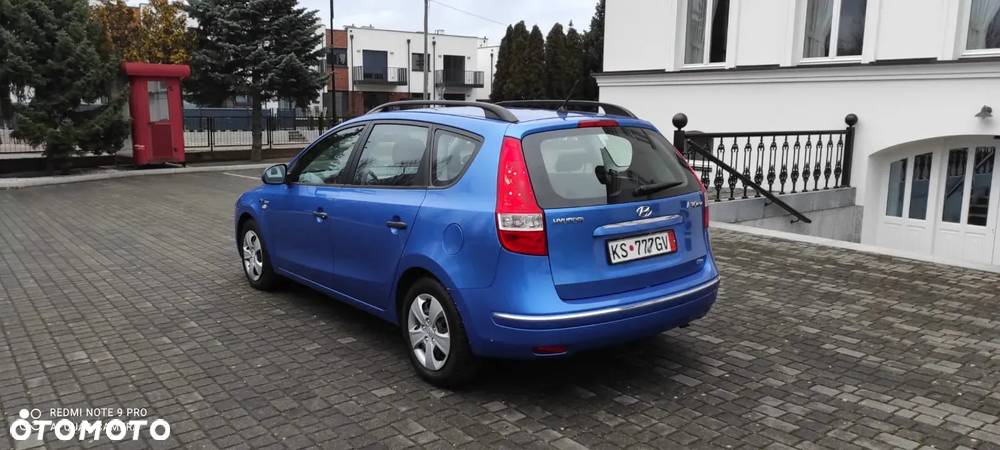 Hyundai I30 1.6 CRDI blue Classic - 9