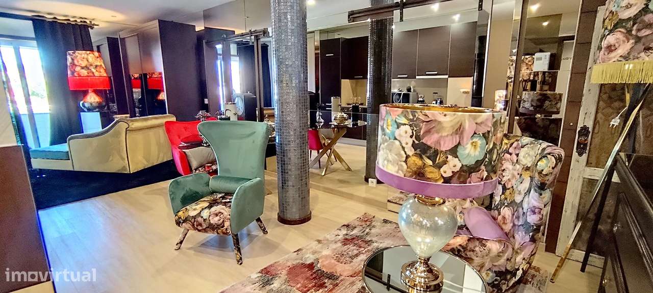 Apartamento quase novo, no centro da cidade de Chaves - Grande imagem: 4/26