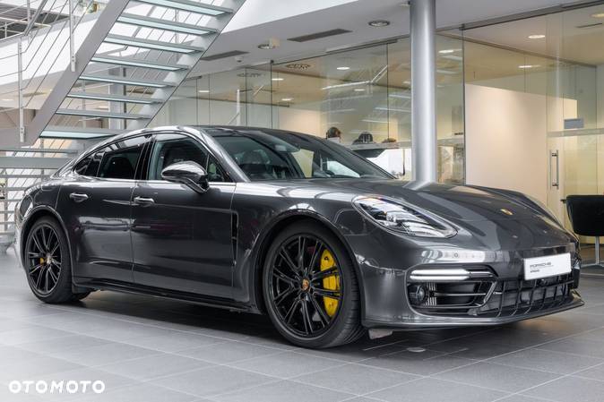 Porsche Panamera - 2