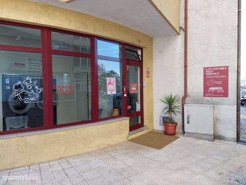 Trespasse Lavandaria Self-Service em funcionamento - Grande imagem: 4/4